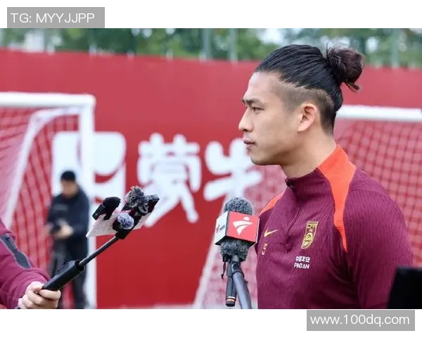 张玉宁重回巅峰引领国足新征程展现中国足球奋进力量 张玉宁重回巅峰引领国足新征程展现中国足球奋进力量