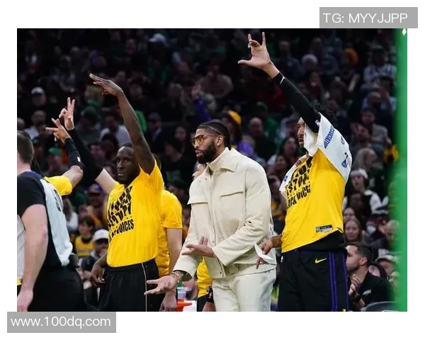 湖人与凯尔特人再度激战 NBA赛场巅峰对决引爆球迷激情 湖人与凯尔特人再度激战 NBA赛场巅峰对决引爆球迷激情