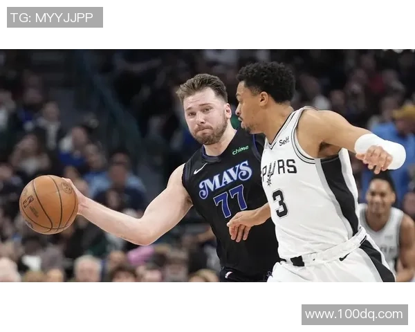 达拉斯独行侠对阵劲敌全力出击力争胜利彰显球队实力